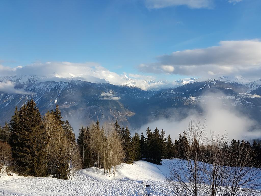 Appartement Clairiere Des Barzettes Avec Vue Magnifique Crans-Montana Zewnętrze zdjęcie